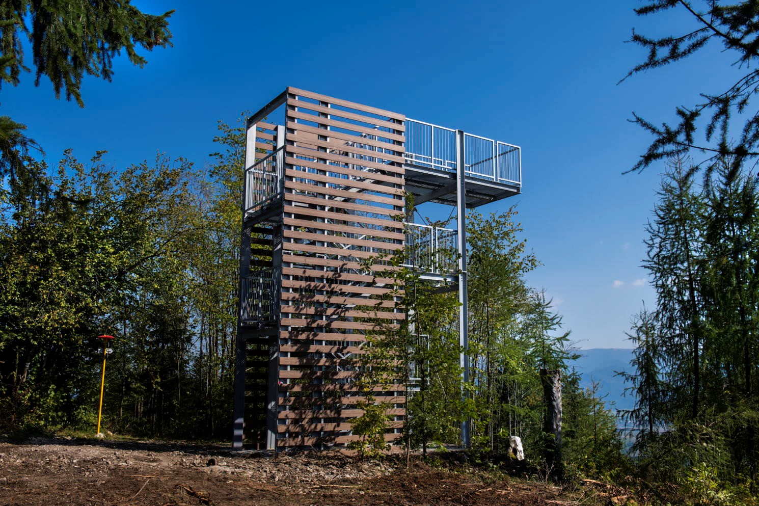 Rozhľadňa Na Dubovej